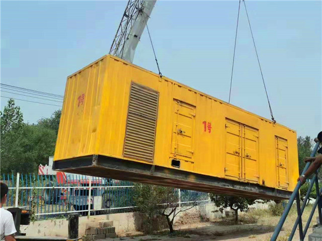 常德300KW柴油发电机组油耗是多少？