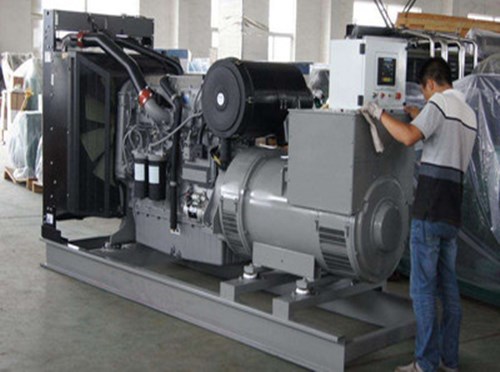 常德柴油发电机组和储能设备配合使用的案例