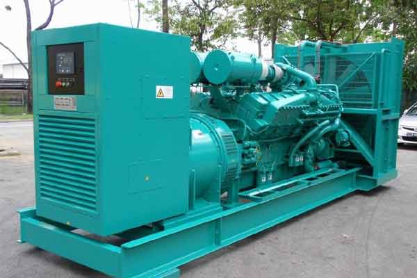 常德柴油发电机组电压不稳定怎样维修？