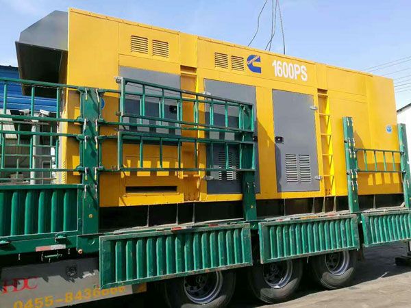 常德测量水冷式机油散热器密封件尺寸时的注意事项有哪些？